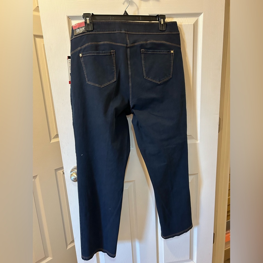 Slim Factor by Investments 2X Women's Dark Blue Slim Straight Jeans NWT - Picture 4 of 4